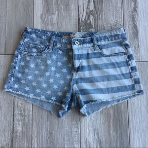 Arizona Jean Co. Cut Off Denim Shorts